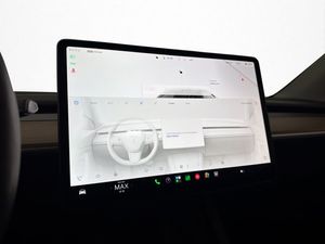 Tesla Model Y bild 27