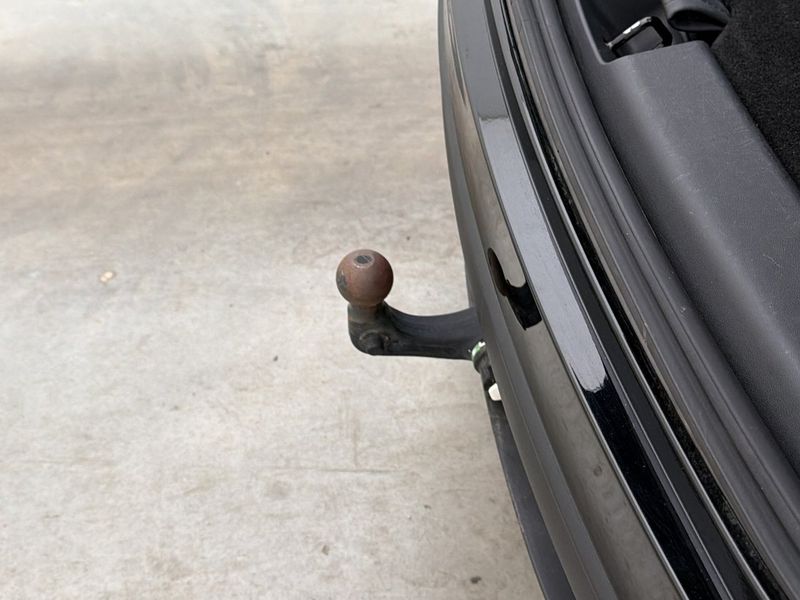 Tesla Model Y bild 11