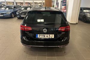 Volkswagen Passat bild 8