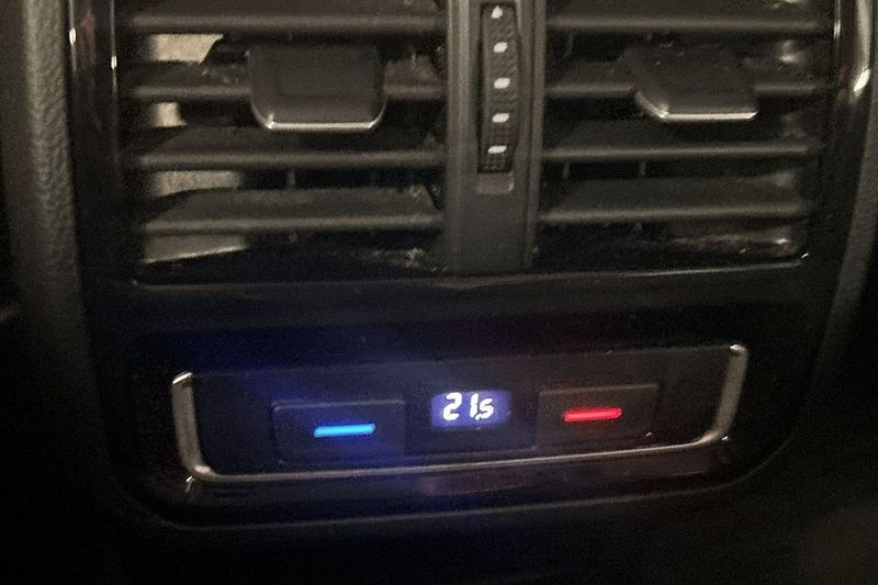 Volkswagen Passat bild 23