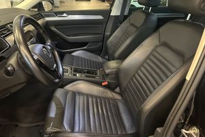 Volkswagen Passat bild 11