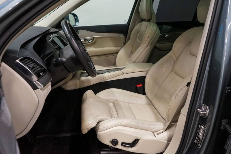 Volvo XC90 bild 9