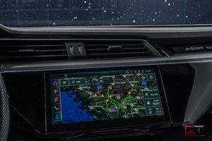 Audi SQ8 e-tron bild 12