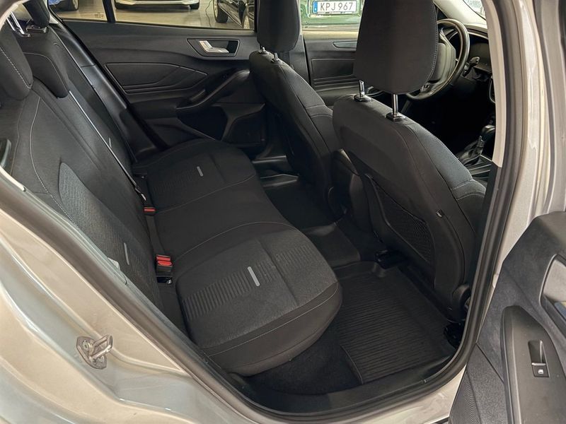Ford Focus bild 8