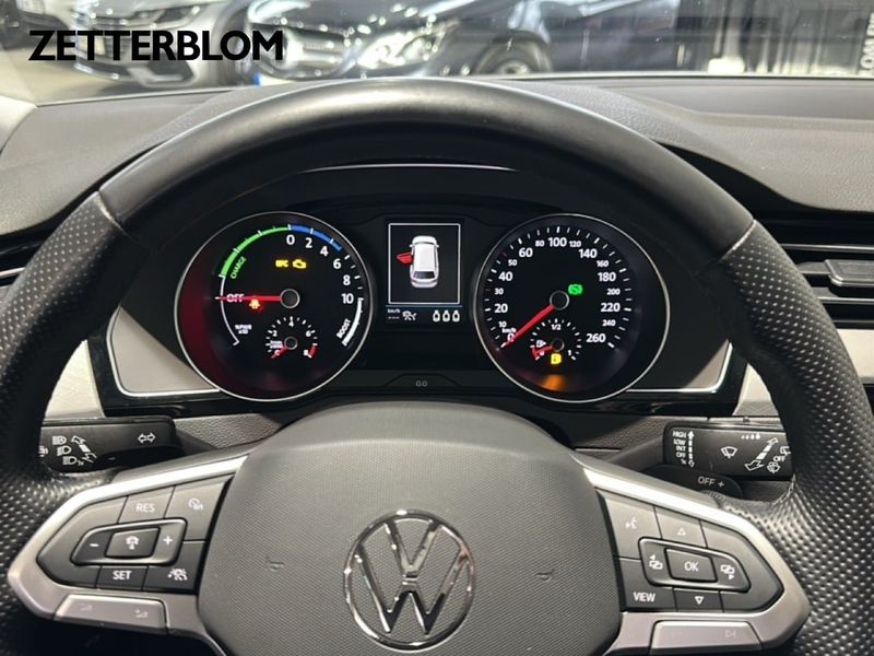 Volkswagen Passat bild 11