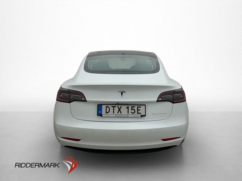 Tesla Model 3 bild 8