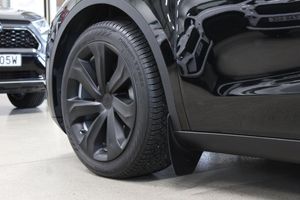 Tesla Model Y bild 14