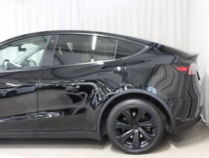 Tesla Model Y bild 10