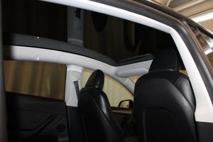 Tesla Model Y bild 21