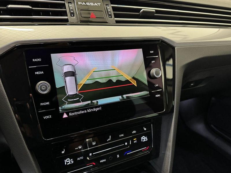 Volkswagen Passat bild 9