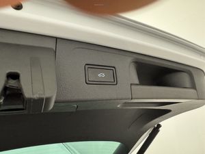Volkswagen Passat bild 15