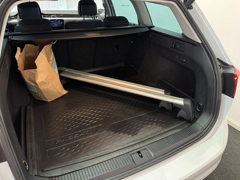 Volkswagen Passat bild 13