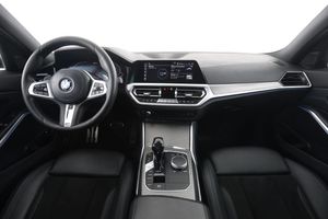 BMW 330 bild 13