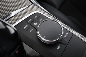 BMW 330 bild 30