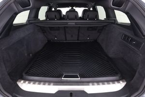 BMW 330 bild 18
