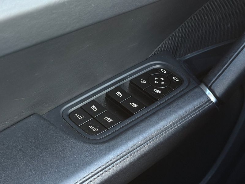 Porsche Cayenne bild 25