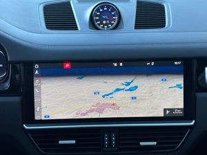 Porsche Cayenne bild 18