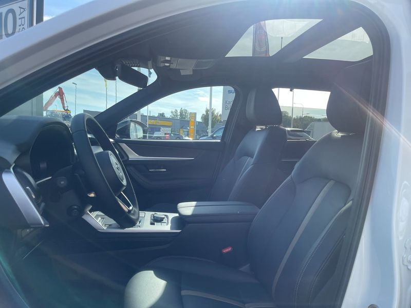 Mazda CX-80 bild 11