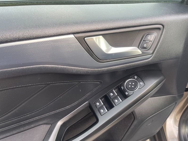 Ford Focus bild 10