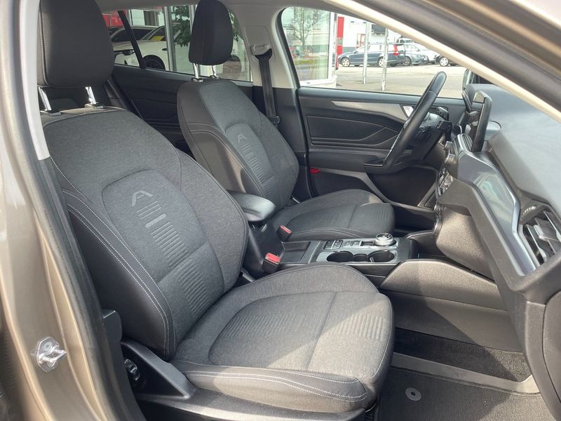 Ford Focus bild 16