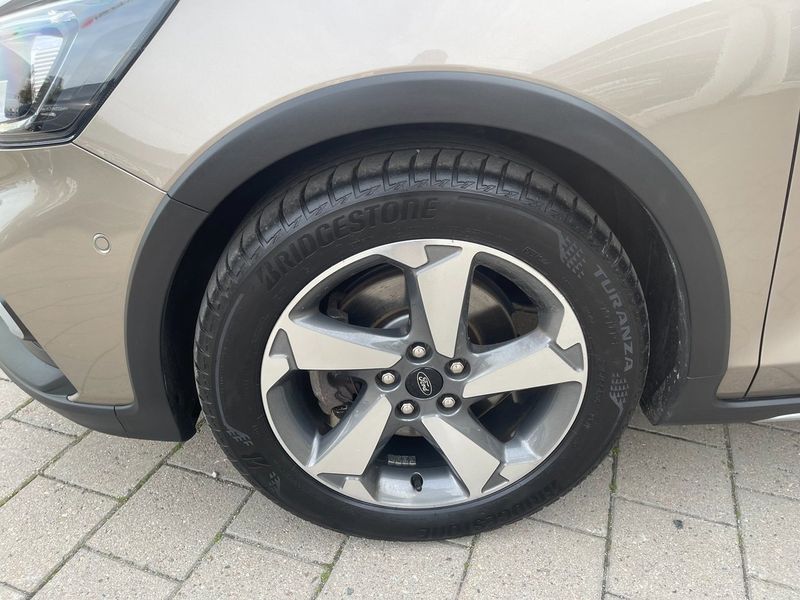 Ford Focus bild 9