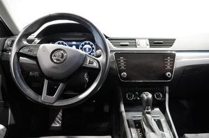 Skoda Superb bild 10