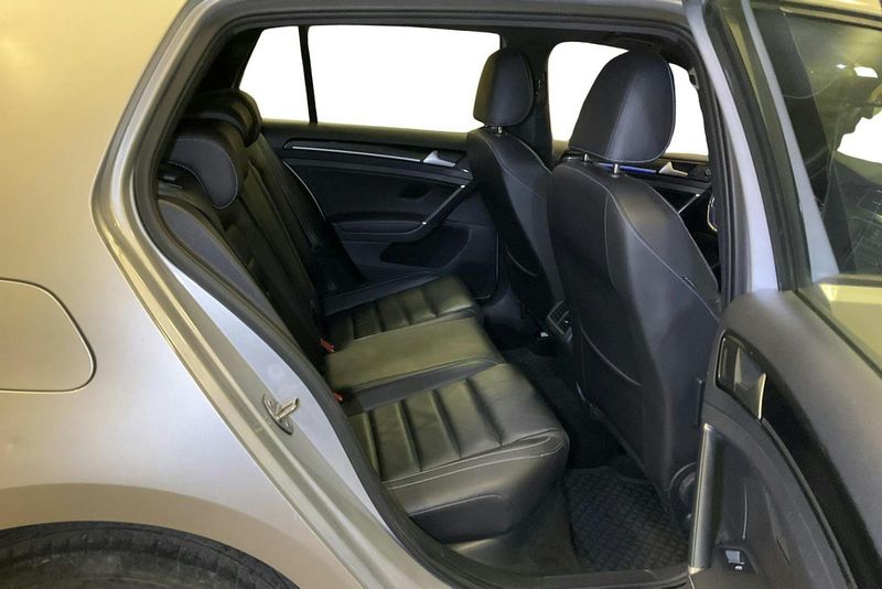 Volkswagen Golf bild 8