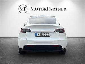 Tesla Model Y bild 7