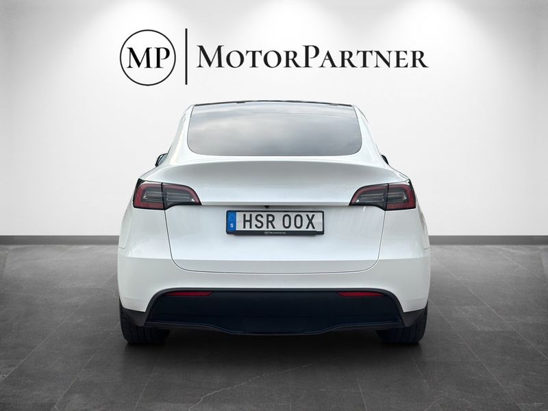 Tesla Model Y bild 7
