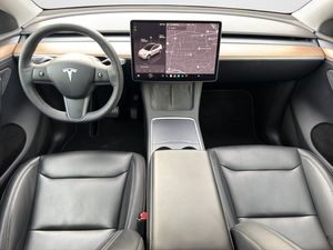 Tesla Model Y bild 11