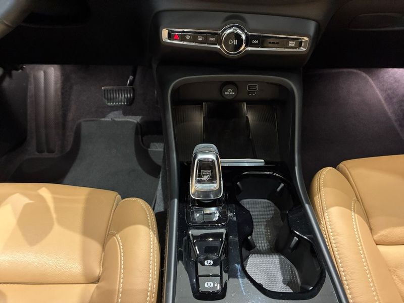 Volvo XC40 bild 13