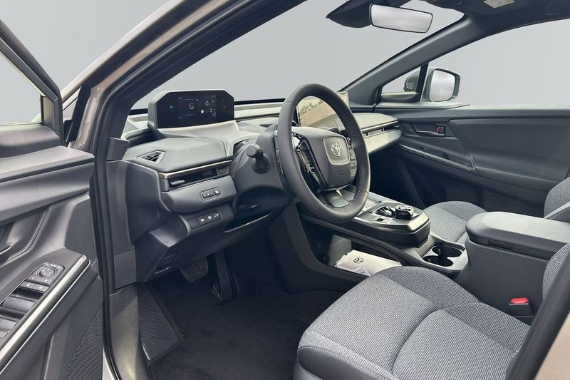 Toyota bZ4X bild 8