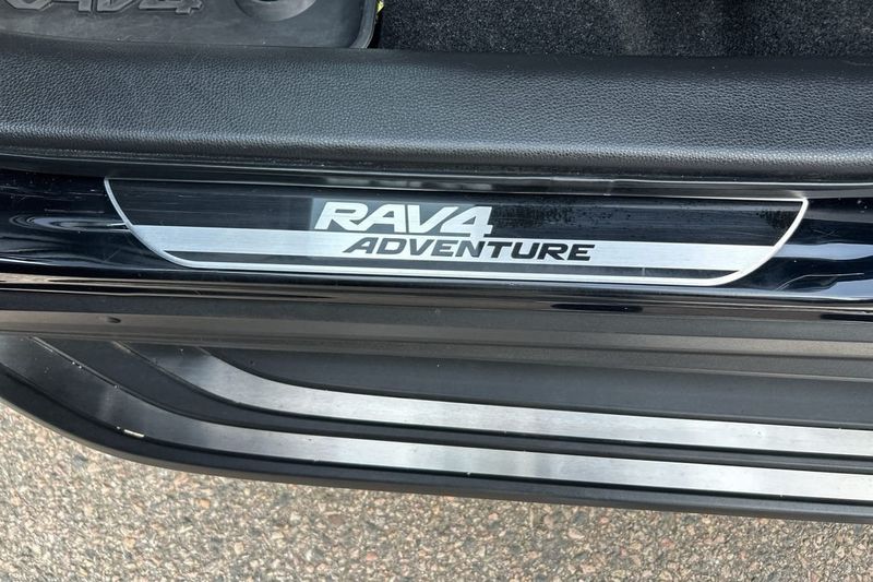 Toyota RAV4 bild 13