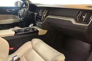 Volvo V60 bild 10