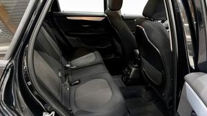 BMW 218 bild 5