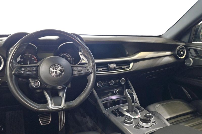 Alfa Romeo Stelvio bild 10