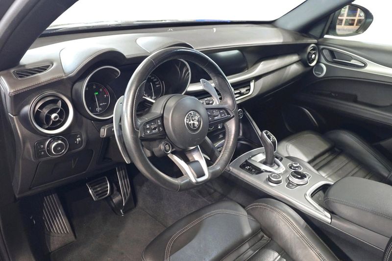 Alfa Romeo Stelvio bild 8