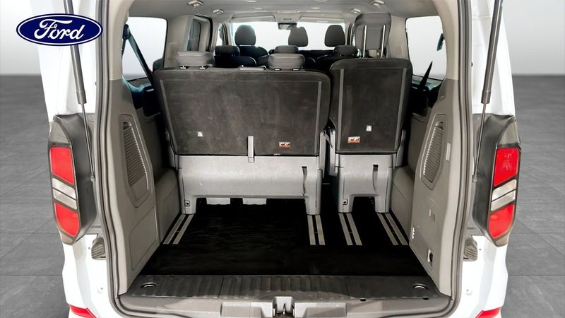 Ford Tourneo Custom bild 10