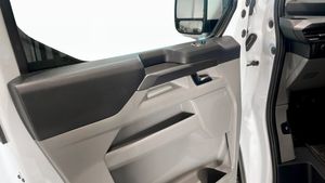Ford Tourneo Custom bild 11