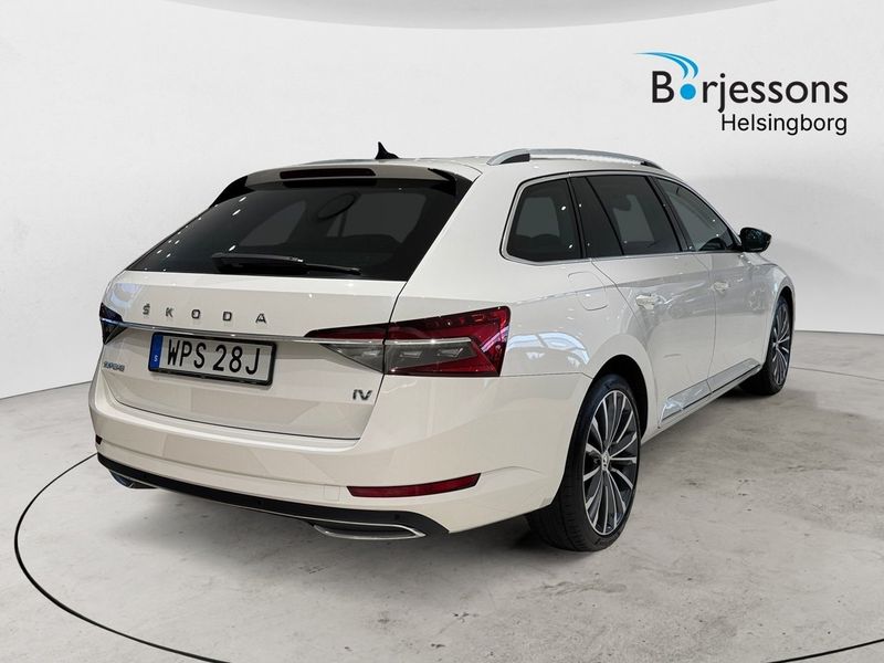 Skoda Superb bild 3