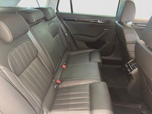 Skoda Superb bild 15