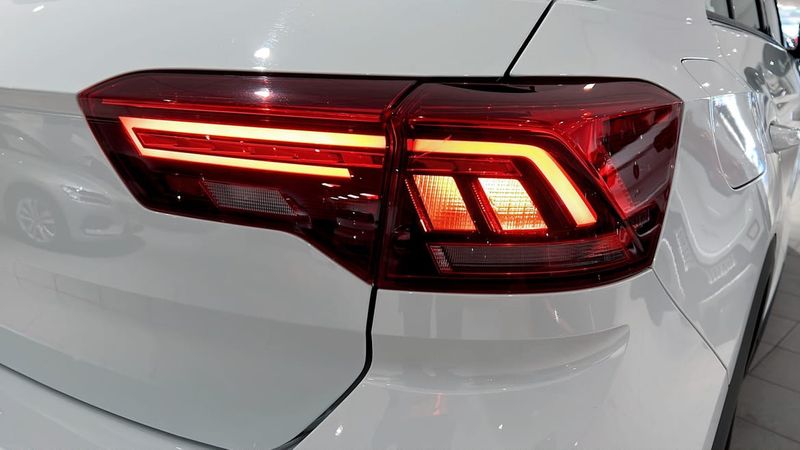 Volkswagen T-Roc bild 14
