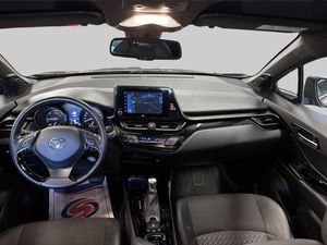 Toyota C-HR bild 12
