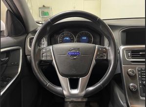 Volvo V60 bild 18