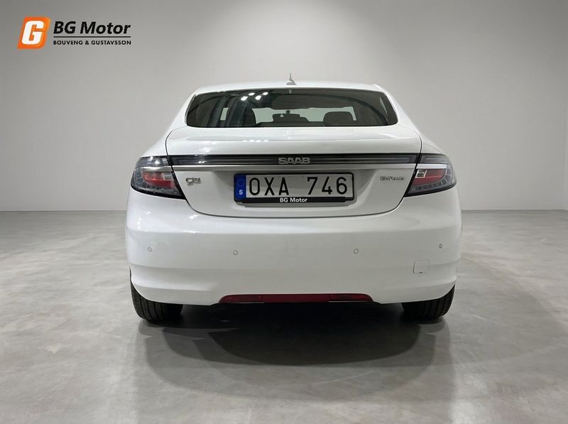 Saab 9-5 bild 8