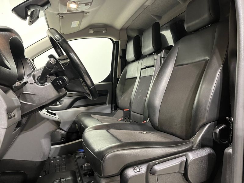 Opel Vivaro bild 9