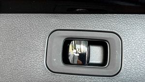 Mercedes E300 bild 8
