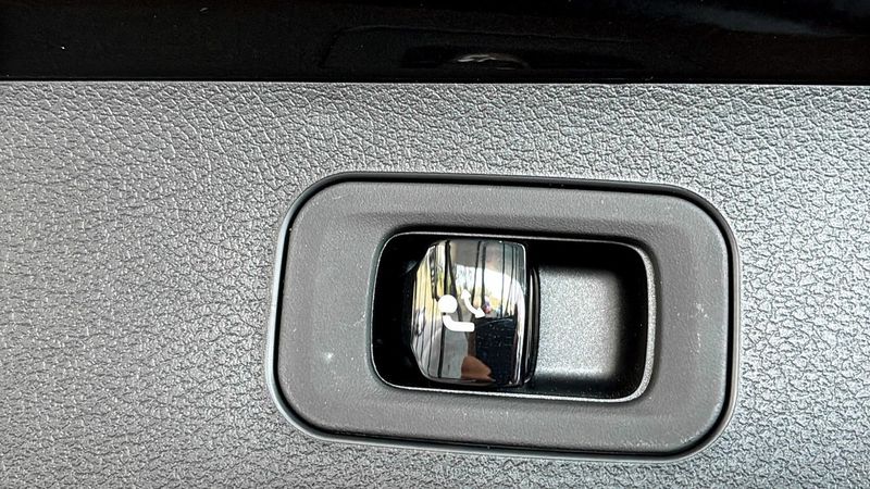 Mercedes E300 bild 8