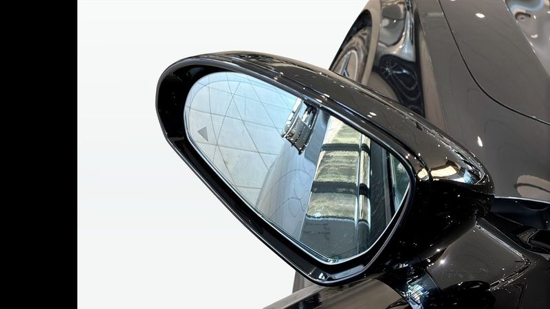 Mercedes E300 bild 11