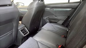 Skoda Elroq bild 12
